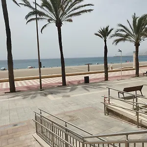 https://playa-zapillo.es-andalucia.com