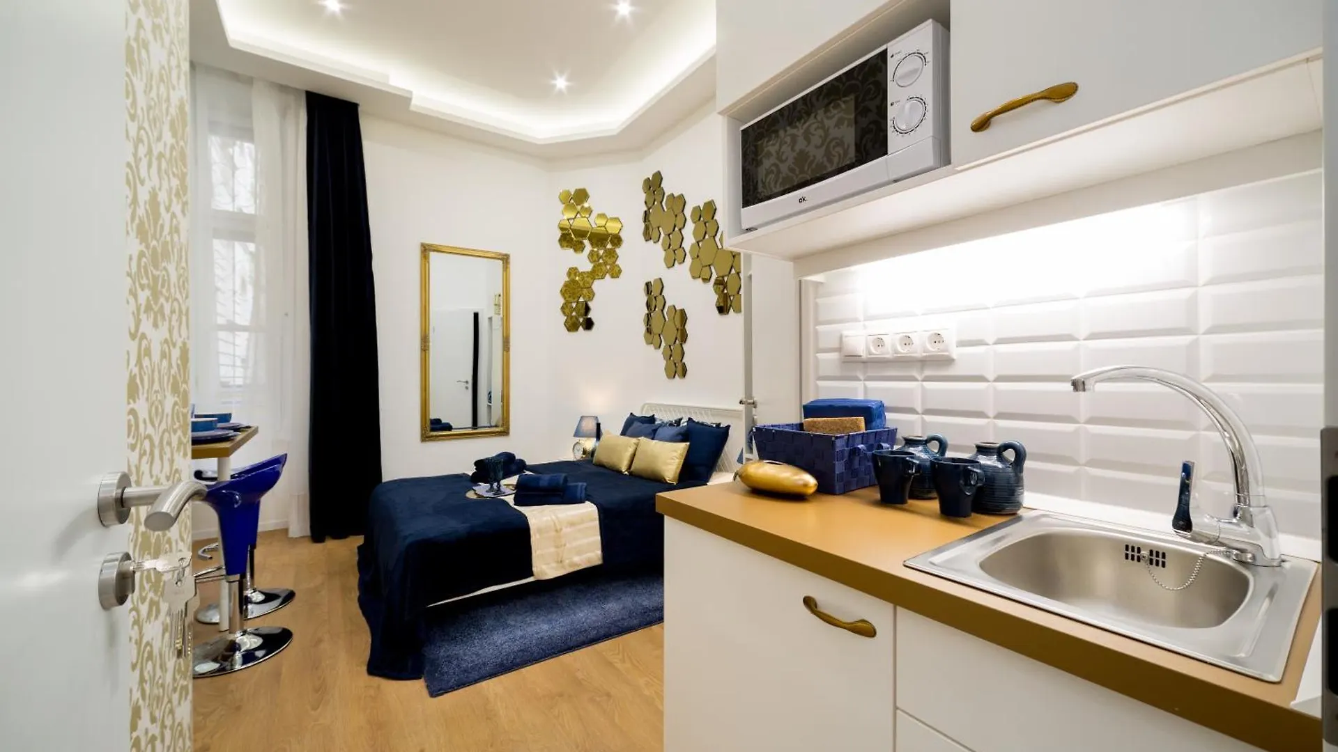K4 Studio Apartments Budapest location