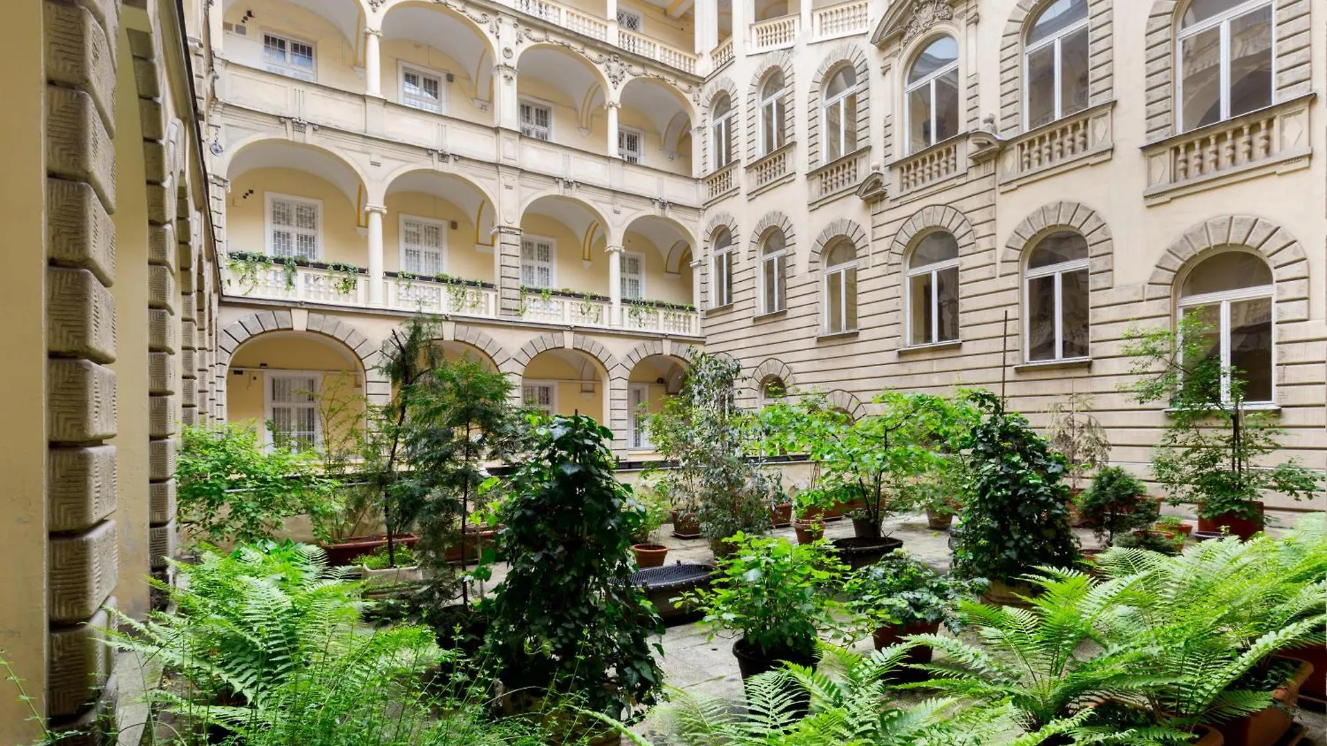 K4 Studio Apartments Budapest